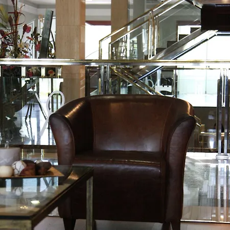 拉萨体育酒店 酒店 巴利亚多利德