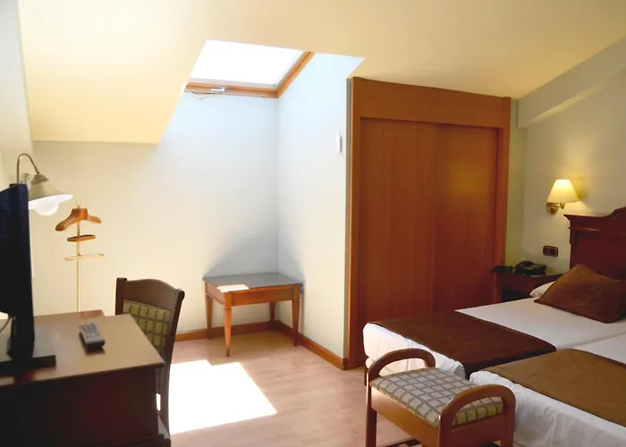 Hotel Lasa Sport Valladolid