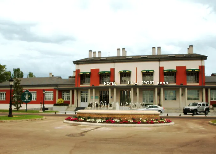 Hotel Lasa Sport 4*